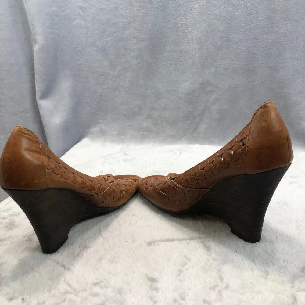 Steve Madden Brown Woven Leather Peep Toe Wedge Heels